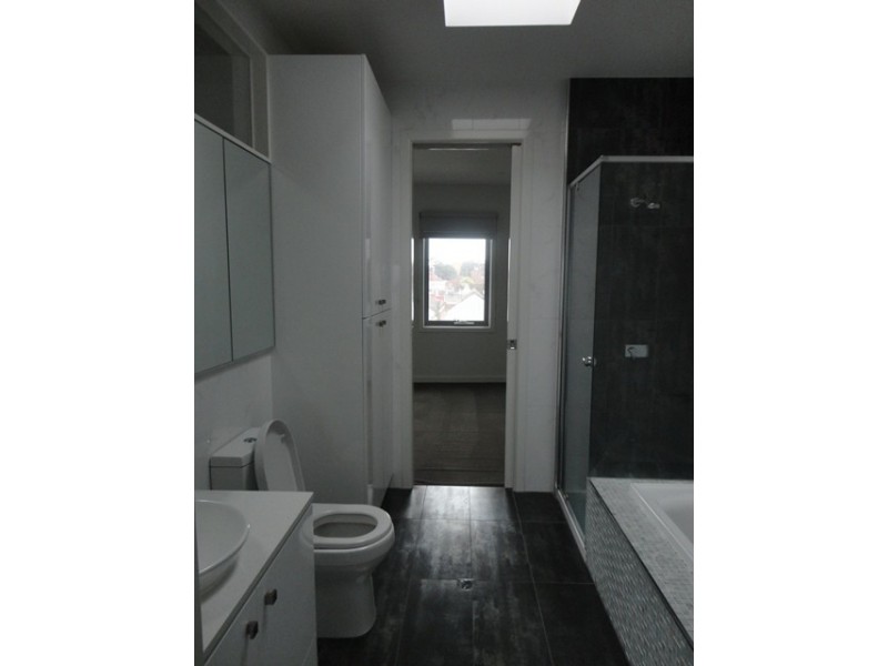 6/185 Moreland Road, Coburg VIC 3058