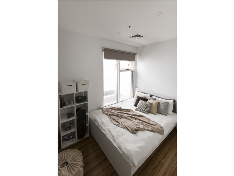 402/692 High Street, Thornbury VIC 3071