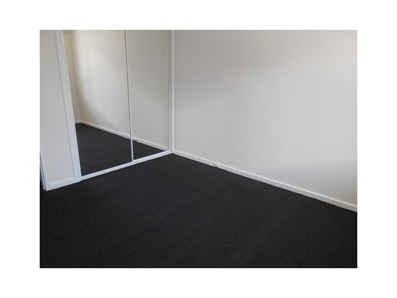 2/10 Donald Street, Brunswick VIC 3056