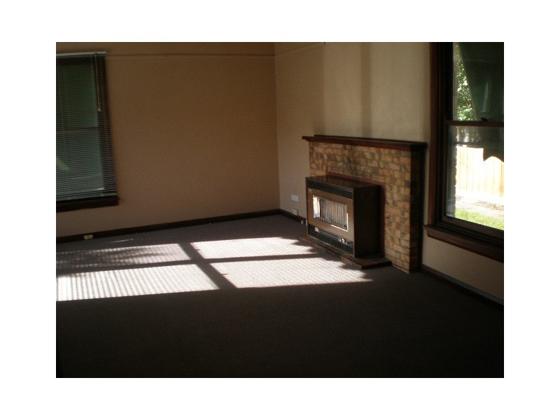 9 Downs Street, Pascoe Vale VIC 3044