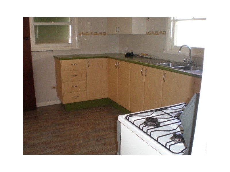 9 Downs Street, Pascoe Vale VIC 3044