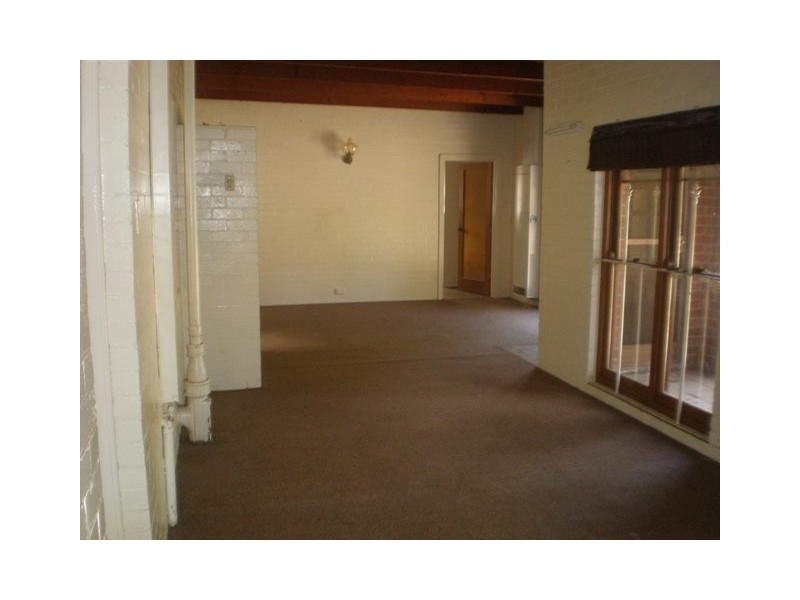 902 Burke Road, Canterbury VIC 3126
