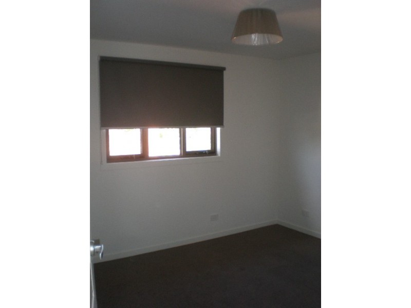 30 Cumberland Road, Pascoe Vale VIC 3044