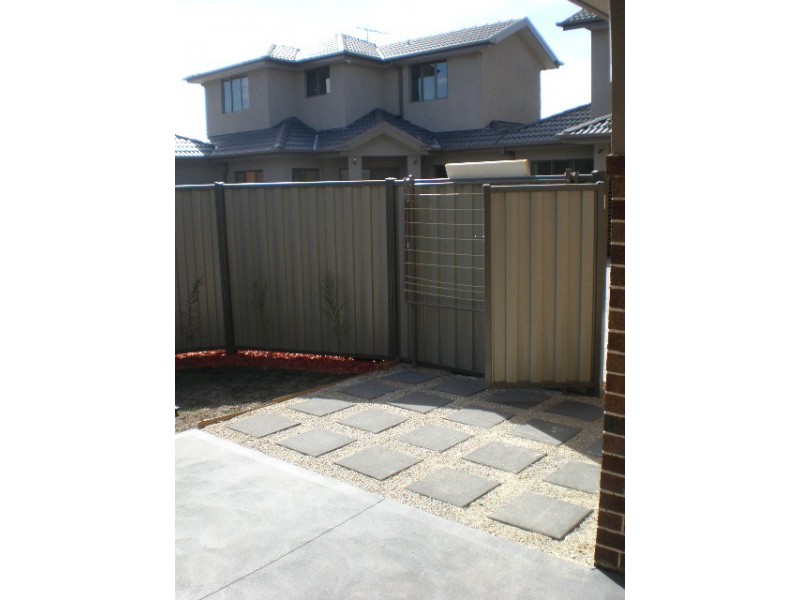 30 Cumberland Road, Pascoe Vale VIC 3044