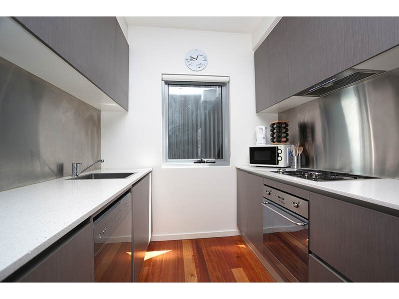 6/150 Donald Street, Brunswick East VIC 3057