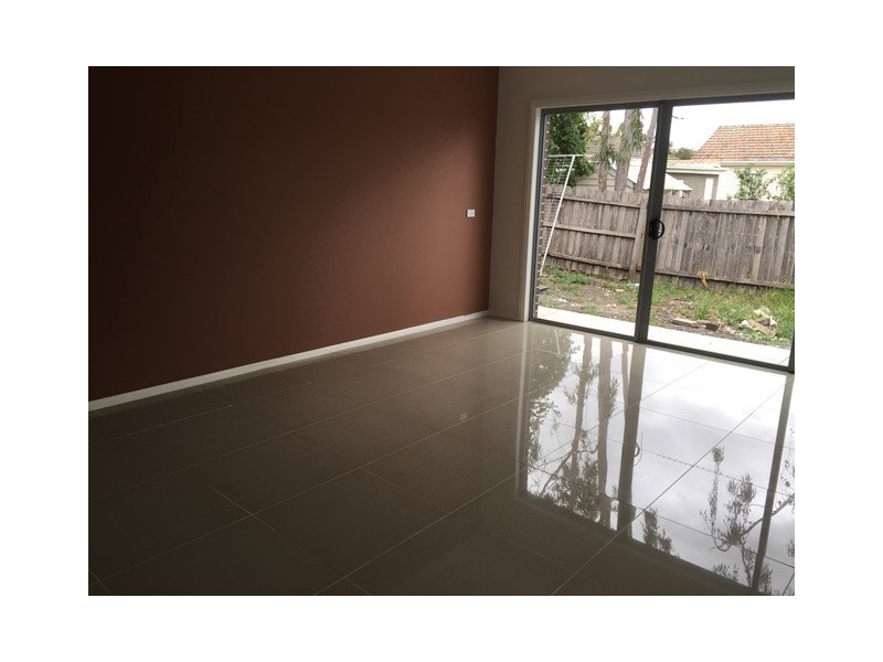 2/72 Widford Street, Glenroy VIC 3046