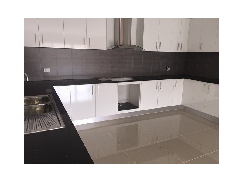 2/72 Widford Street, Glenroy VIC 3046