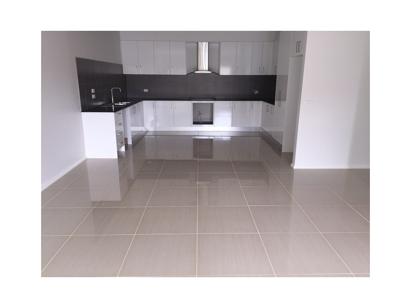2/72 Widford Street, Glenroy VIC 3046