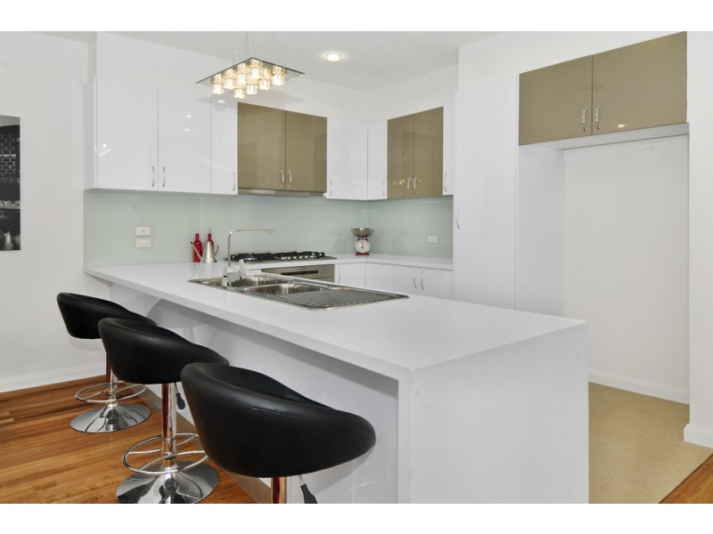 3/155 Melrose Drive, Airport West VIC 3042