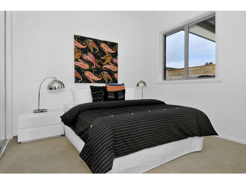 3/155 Melrose Drive, Airport West VIC 3042