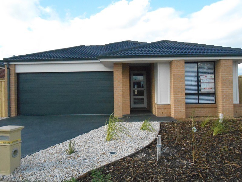 134 Eminence Blvd, Doreen VIC 3754