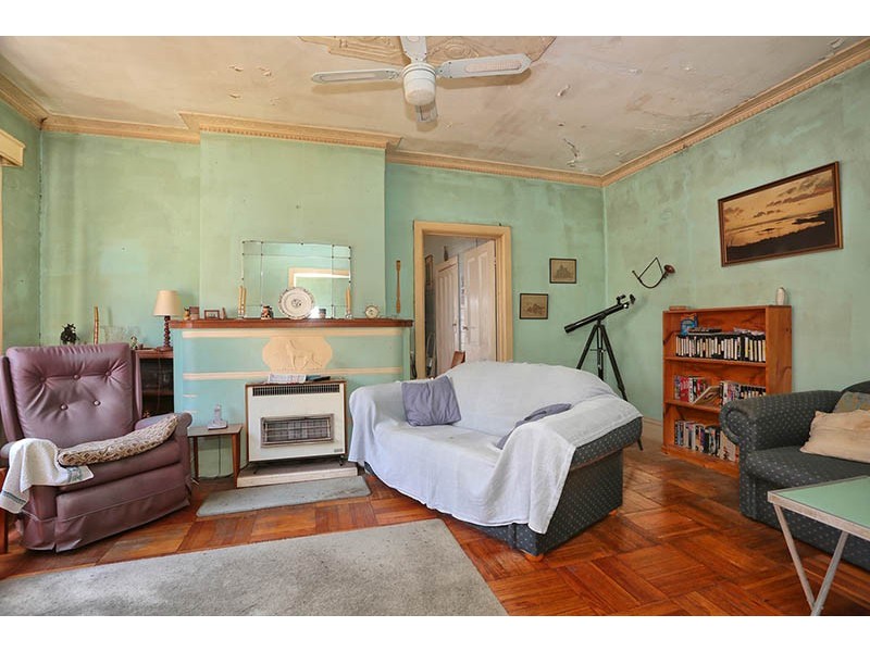 8 Fowler Street, Coburg VIC 3058