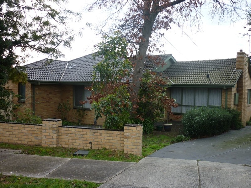 8 Wilkinson Street, Macleod VIC 3085