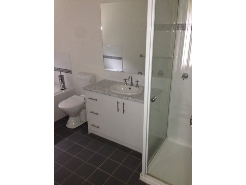 8 Wilkinson Street, Macleod VIC 3085