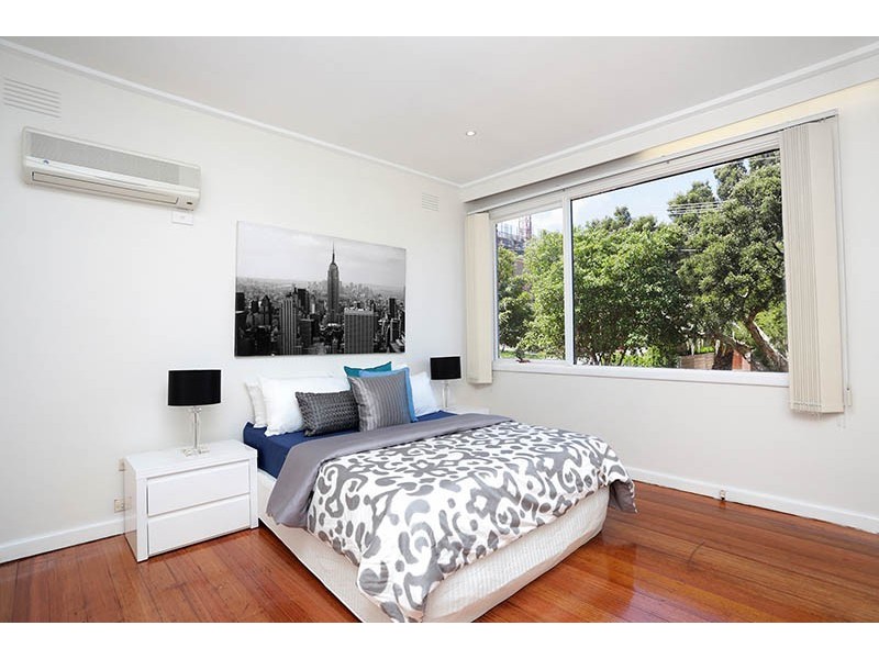 13 Rathmullen Quadrant, Doncaster VIC 3108