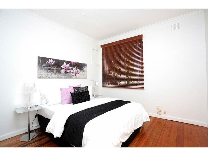 13 Rathmullen Quadrant, Doncaster VIC 3108