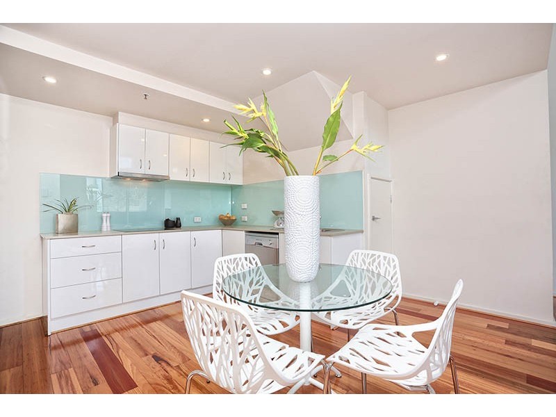 1/7-9 Bell Street, Coburg VIC 3058