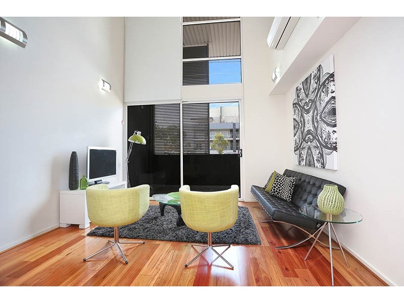 1/7-9 Bell Street, Coburg VIC 3058