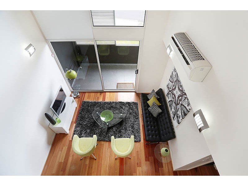 1/7-9 Bell Street, Coburg VIC 3058