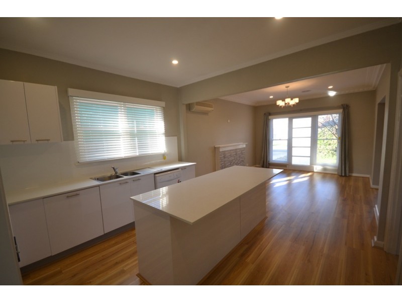 5 Madoline Street, Pascoe Vale VIC 3044