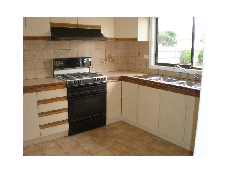 10 Dowling Street, Fawkner VIC 3060