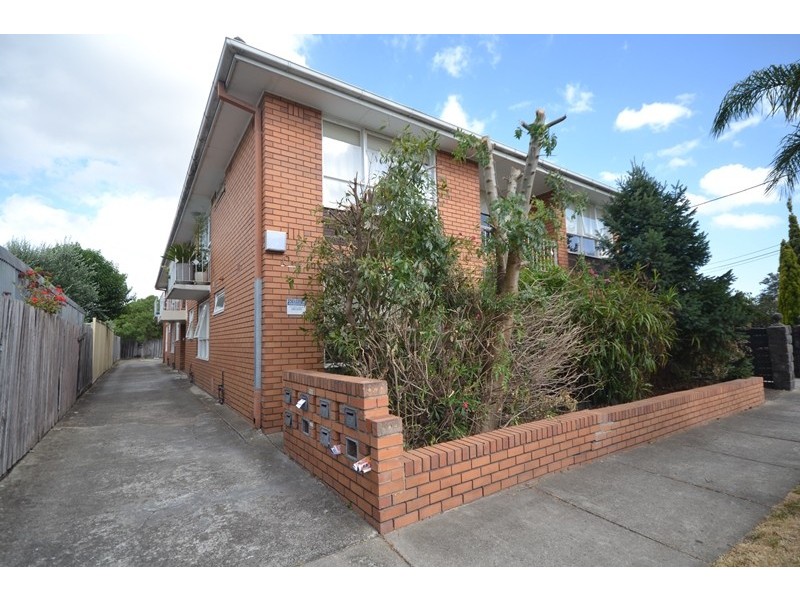 1/1 Cunnington Avenue, Brunswick East VIC 3057