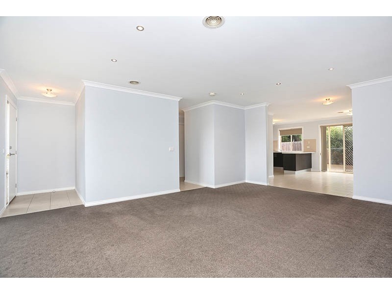 54 Blake Street, Reservoir VIC 3073