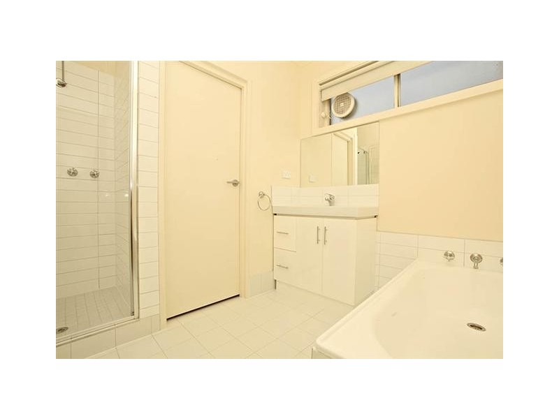 4/99 Major Road, Fawkner VIC 3060