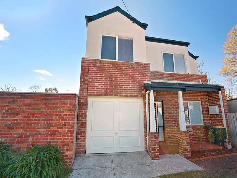 25 Moore Street, Coburg VIC 3058