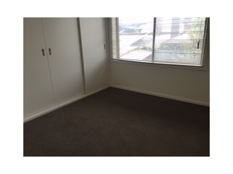 4/241 Albion Street, Brunswick VIC 3056