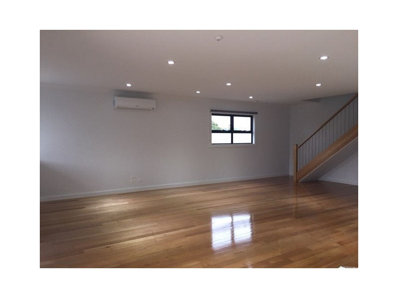 1/235 Ascot Vale Road, Ascot Vale VIC 3032