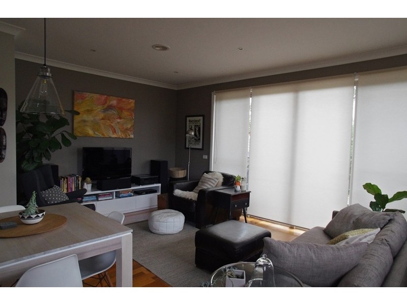 3/2 Manly Court, Coburg North VIC 3058