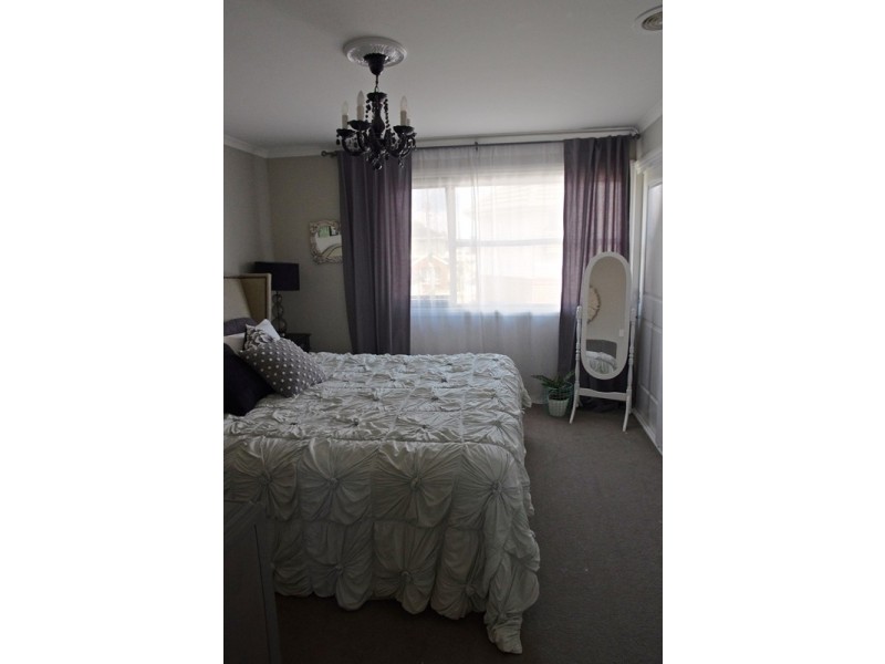 3/2 Manly Court, Coburg North VIC 3058