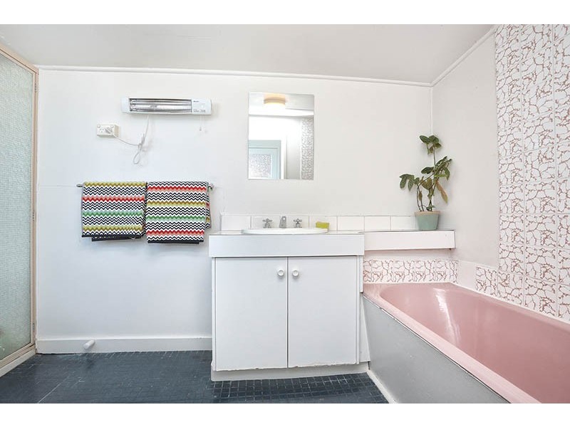 3 Collier Crescent, Brunswick VIC 3056