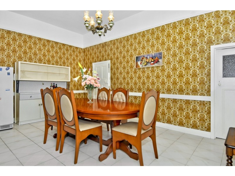 74 Beaconsfield Parade, Northcote VIC 3070