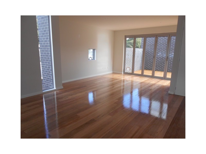 11 Sheffield Street, Brunswick VIC 3056