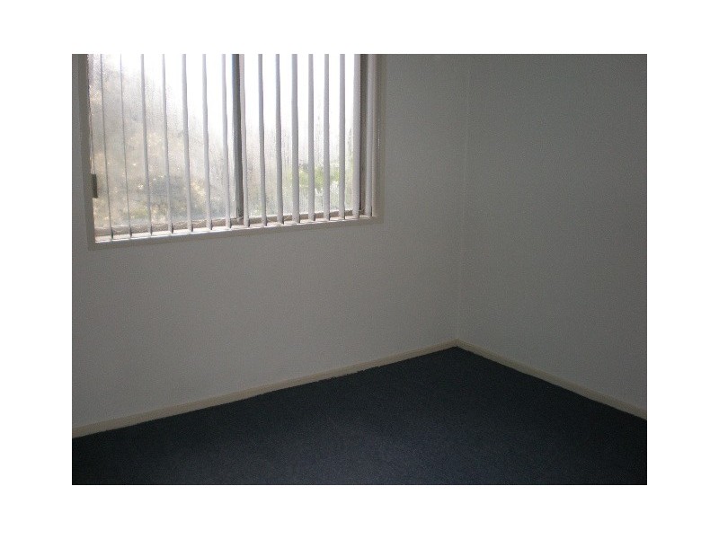 4/30 Collier Crescent, Brunswick VIC 3056