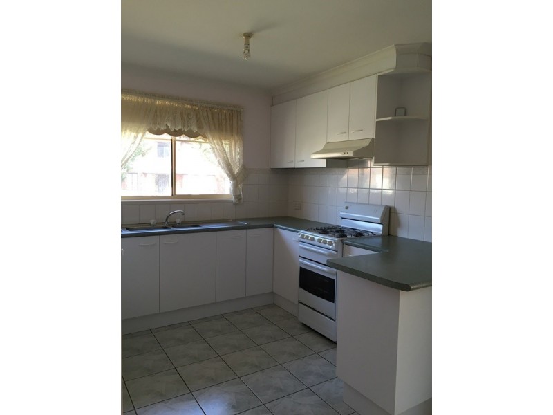 1 Jacqueline Court, Hillside VIC 3037