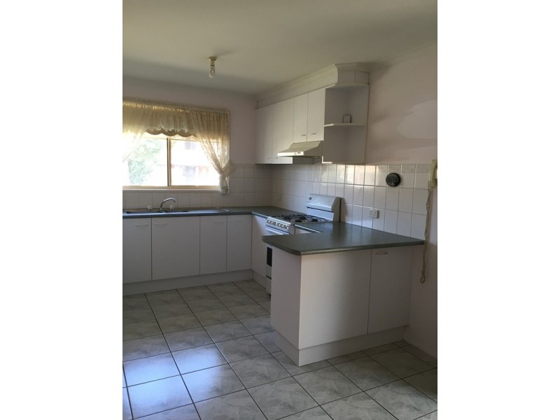 1 Jacqueline Court, Hillside VIC 3037