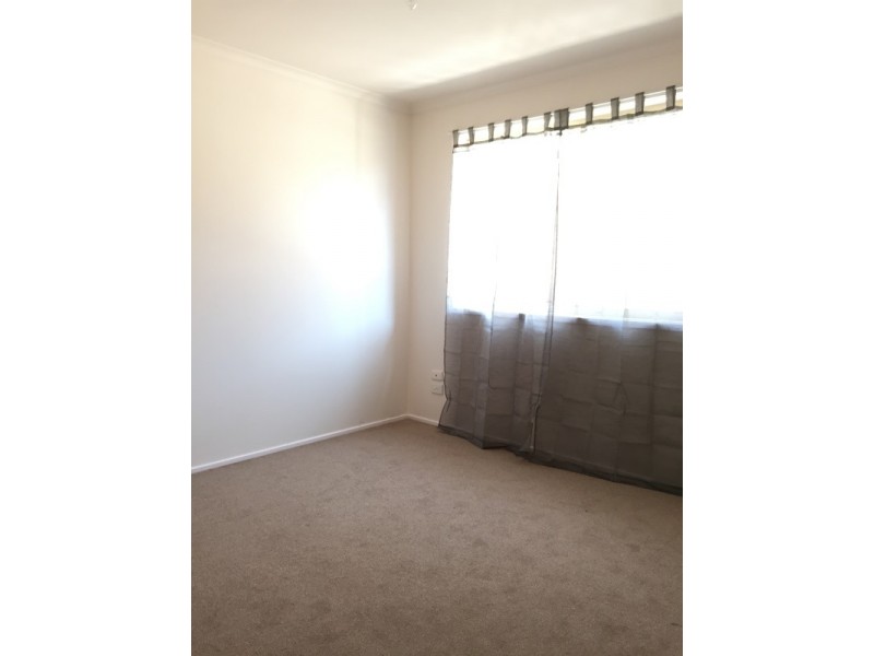 1 Jacqueline Court, Hillside VIC 3037