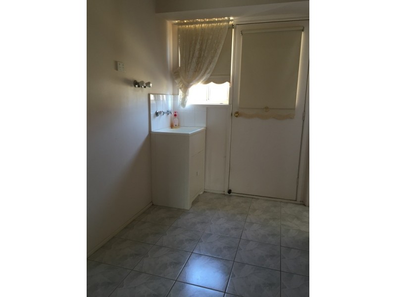 1 Jacqueline Court, Hillside VIC 3037