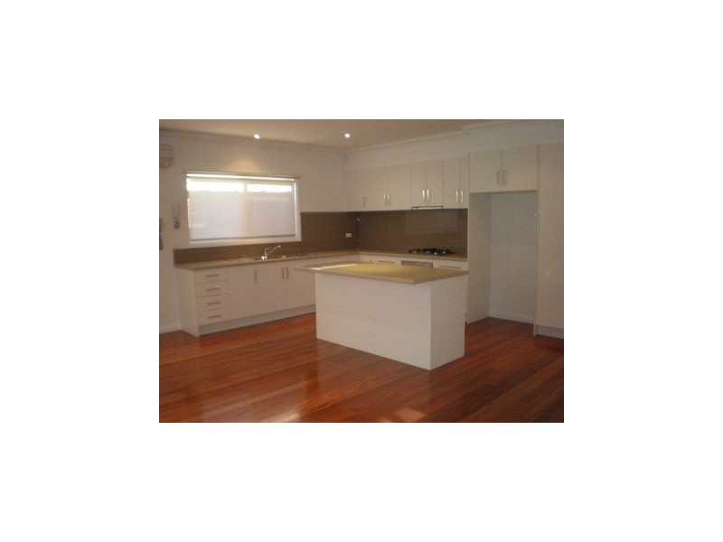 2/19 Tynan Street, Preston VIC 3072