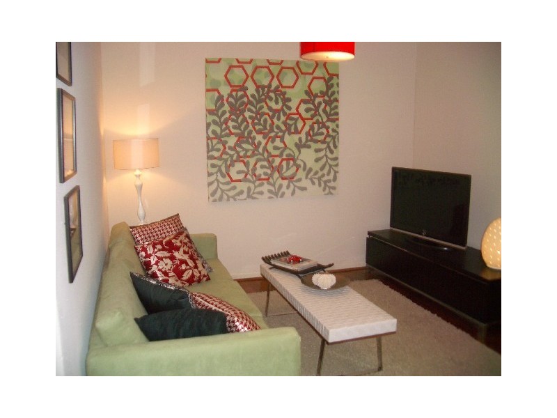 7/3 Cowderoy Street, St Kilda West VIC 3182