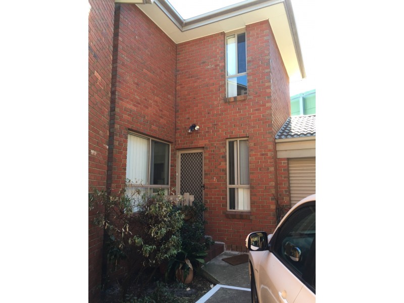 7/1 McColl Court, Brunswick West VIC 3055
