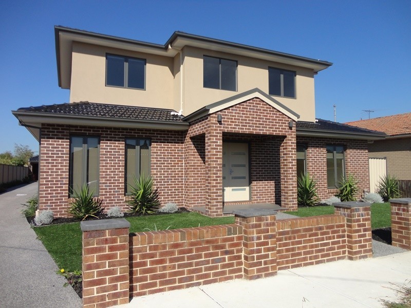 1/9 Florence Street, Coburg VIC 3058