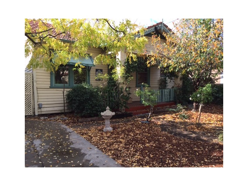 4 Temuka Avenue, Brunswick East VIC 3057