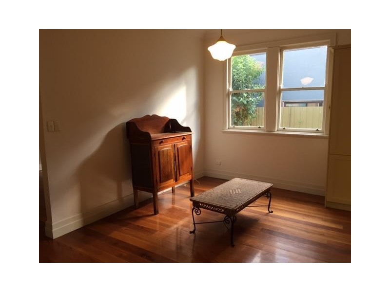 4 Temuka Avenue, Brunswick East VIC 3057