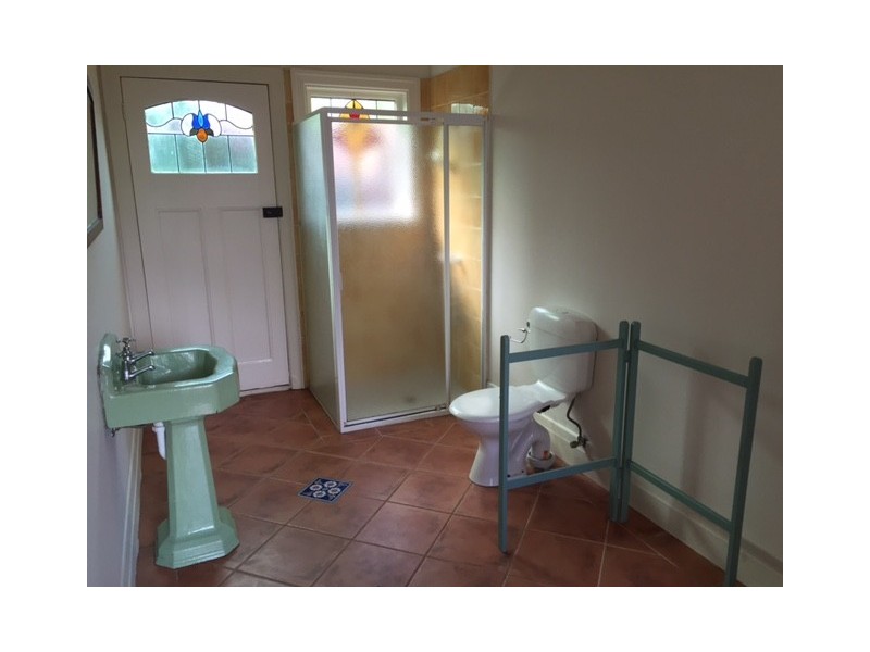 4 Temuka Avenue, Brunswick East VIC 3057