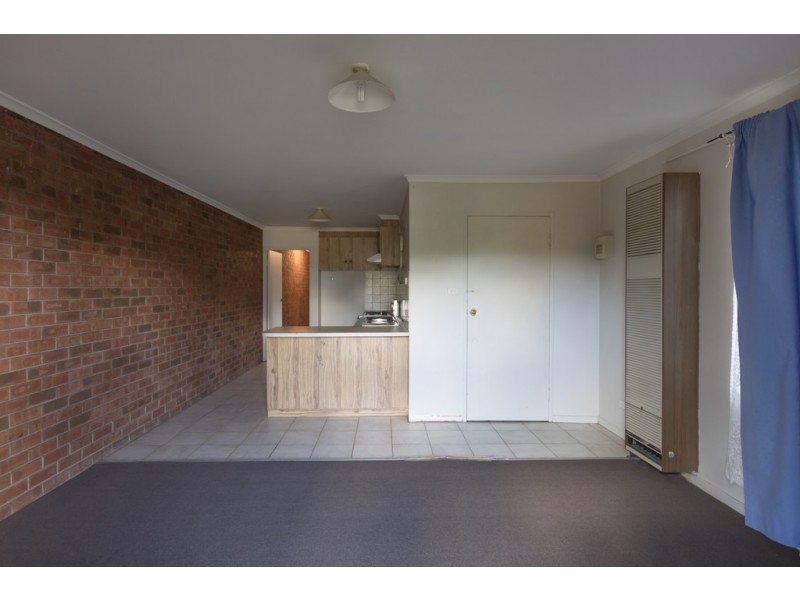 1/7 Porter Court, Deer Park VIC 3023