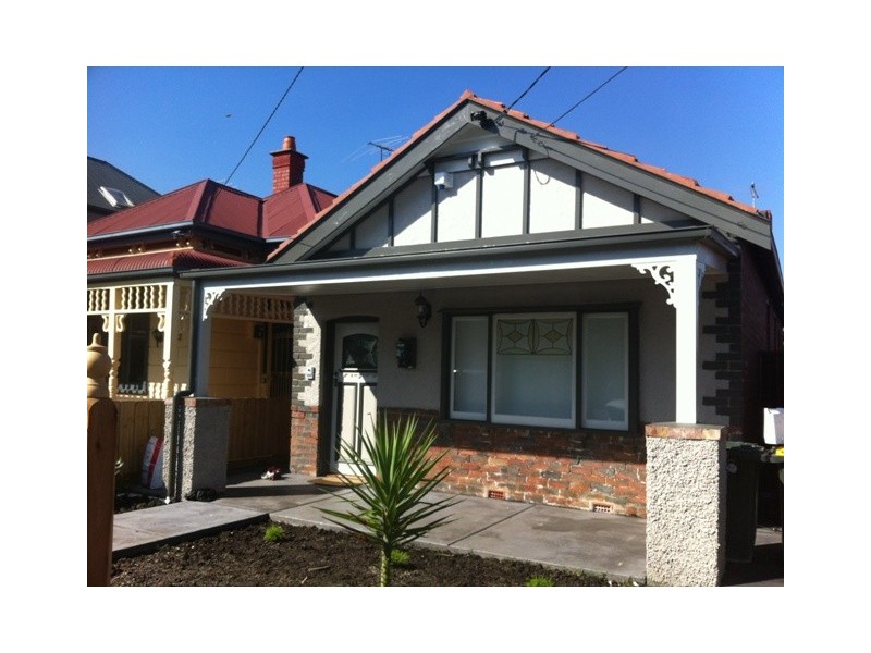 10 Aberdeen Street, Brunswick VIC 3056